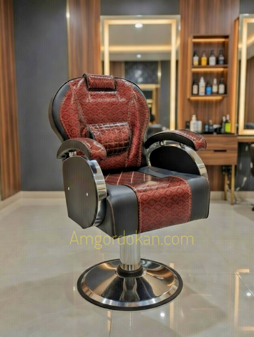 লহার মজবুদ পায়া, পিঠে বালিশ সাথে চাইনিছ ডিজাইনের রেকছিনের চেয়ার, কাস্টমারের আরামের কোন কমতি নেই।